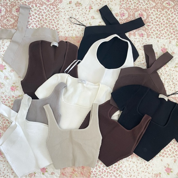 Aritzia Tops - bundle of aritzia babaton sculpt knit tops